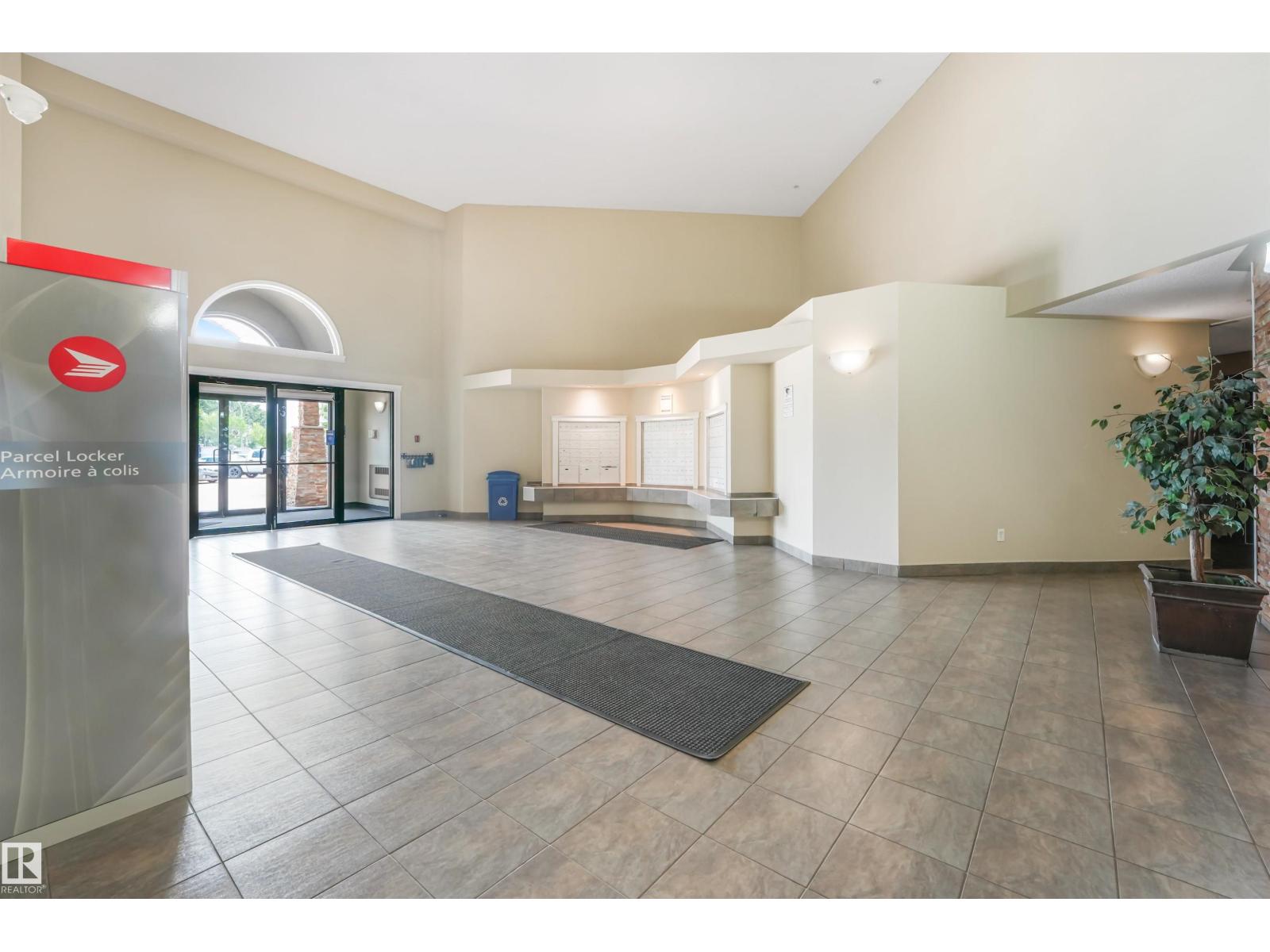 #312 5350 199 ST NW, The Hamptons, Edmonton photo 2