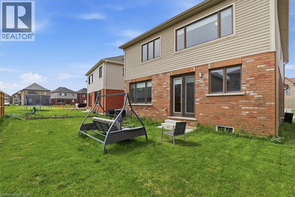 18 JOHN CARPENTER Road - 39