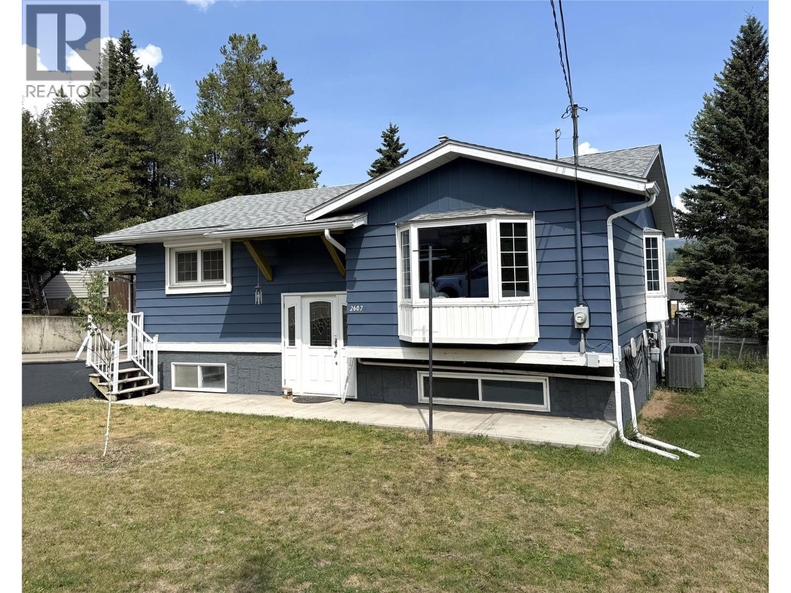 2607 ALPINE Drive - Image 32