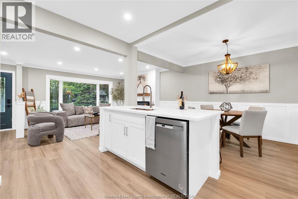 465 GREENDALE DRIVE - 8