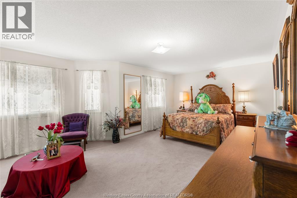 965 GREENPARK - 20