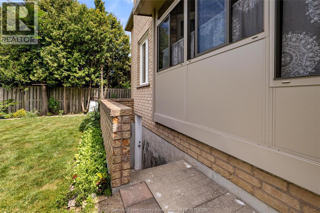 965 GREENPARK - 33