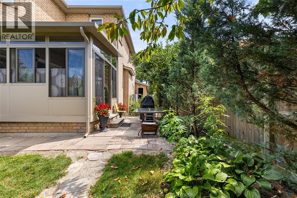 965 GREENPARK - Image 34