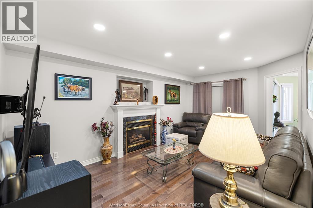 965 GREENPARK - 4
