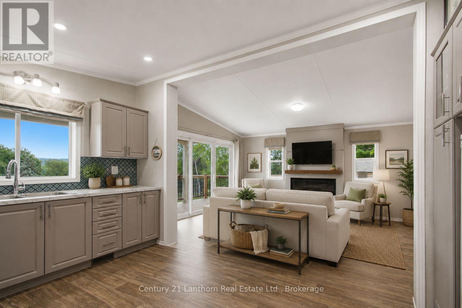 #12 484 FRANKFORD STIRLING ROAD - Image 13