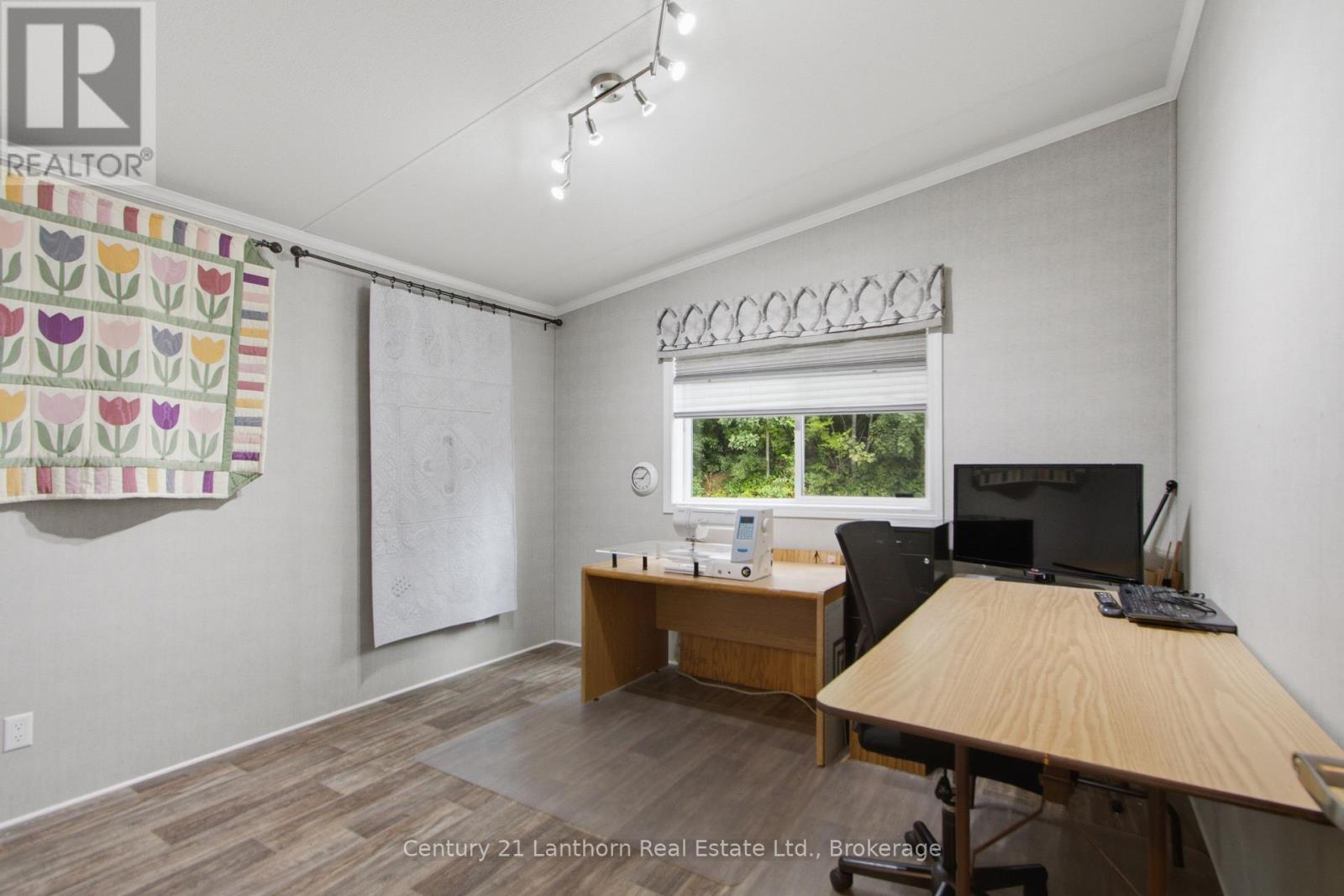 #12 484 FRANKFORD STIRLING ROAD - Image 19