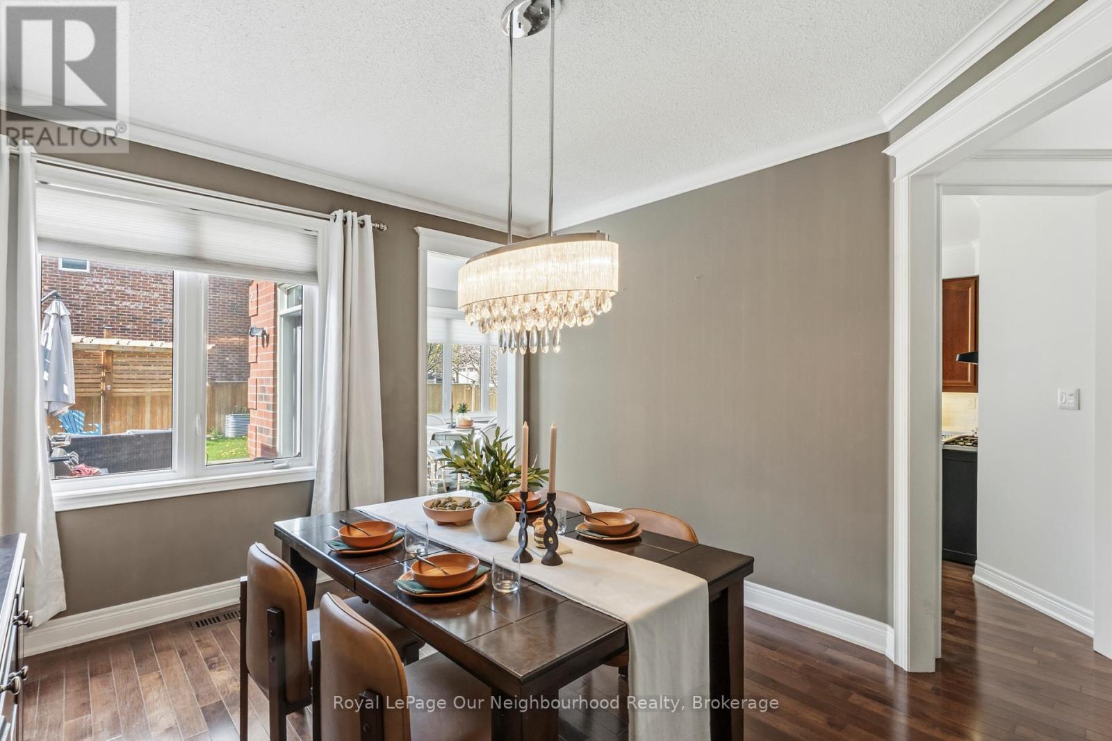 38 VINEYARD AVENUE - Image 20