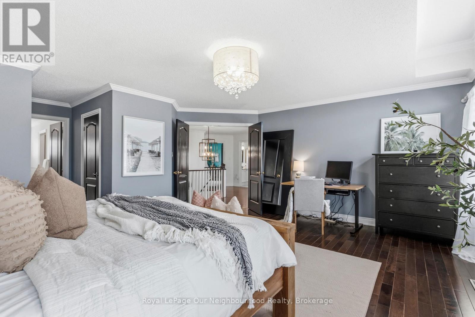 38 VINEYARD AVENUE - 26