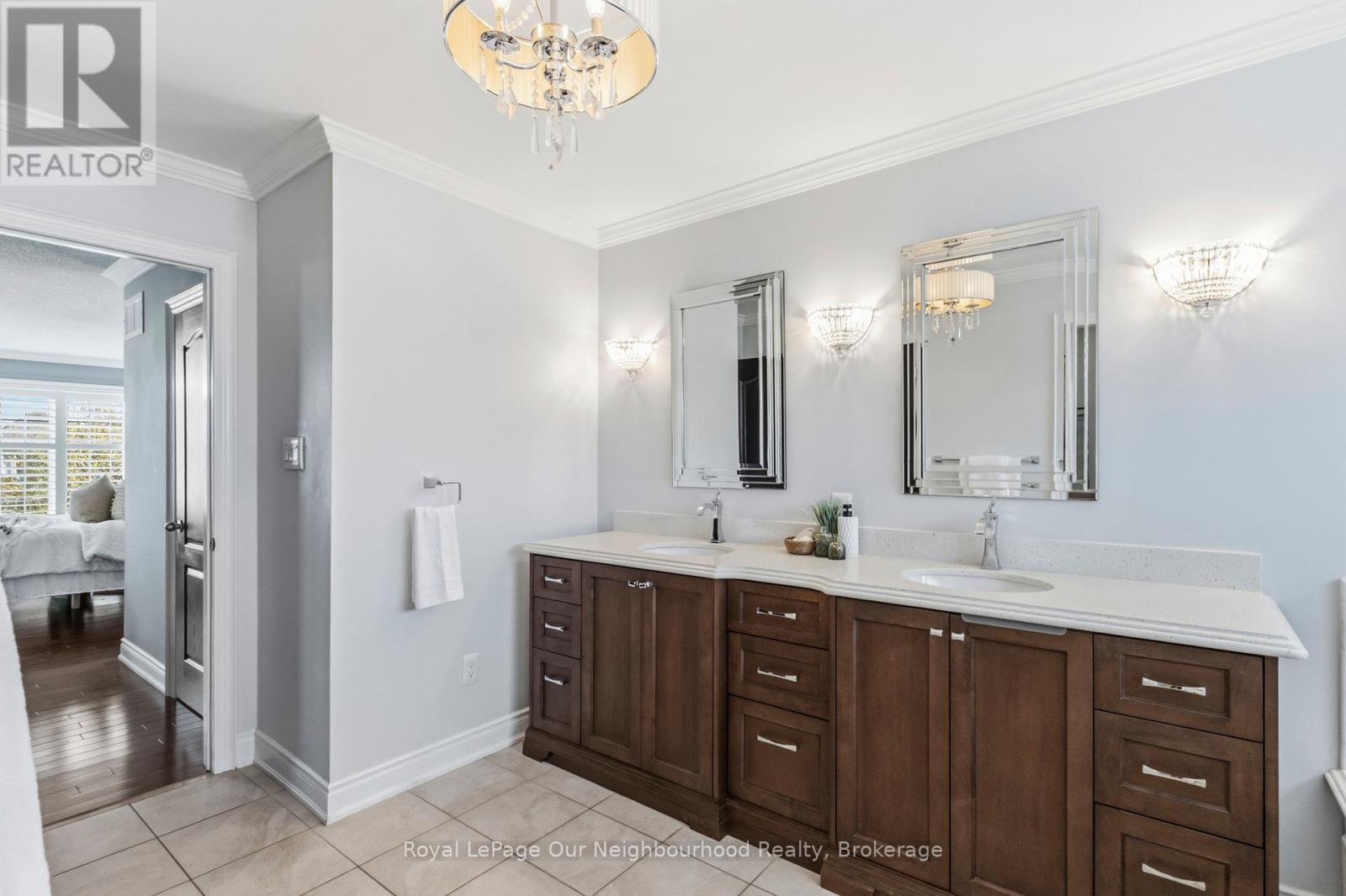 38 VINEYARD AVENUE - Image 28