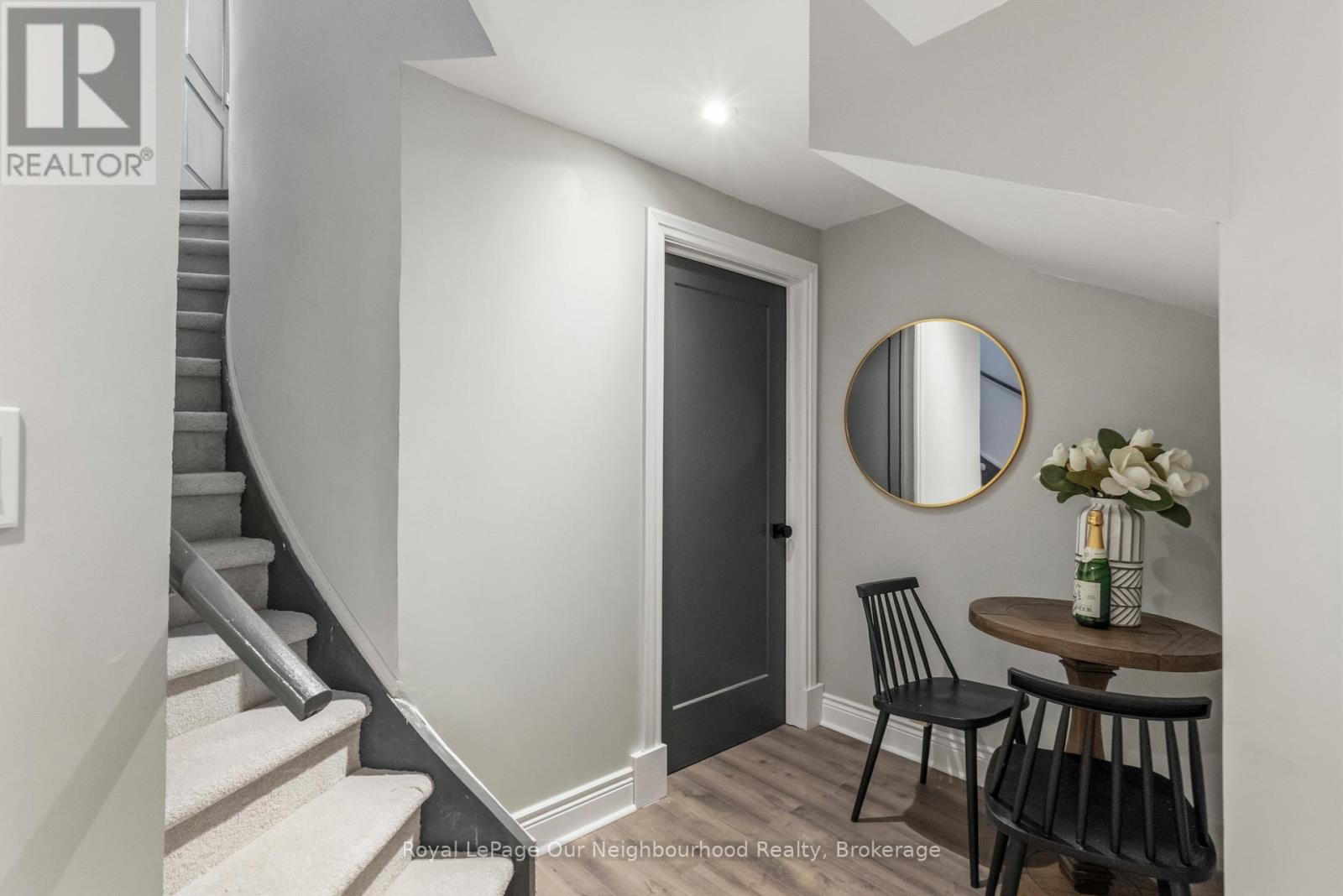 38 VINEYARD AVENUE - 38