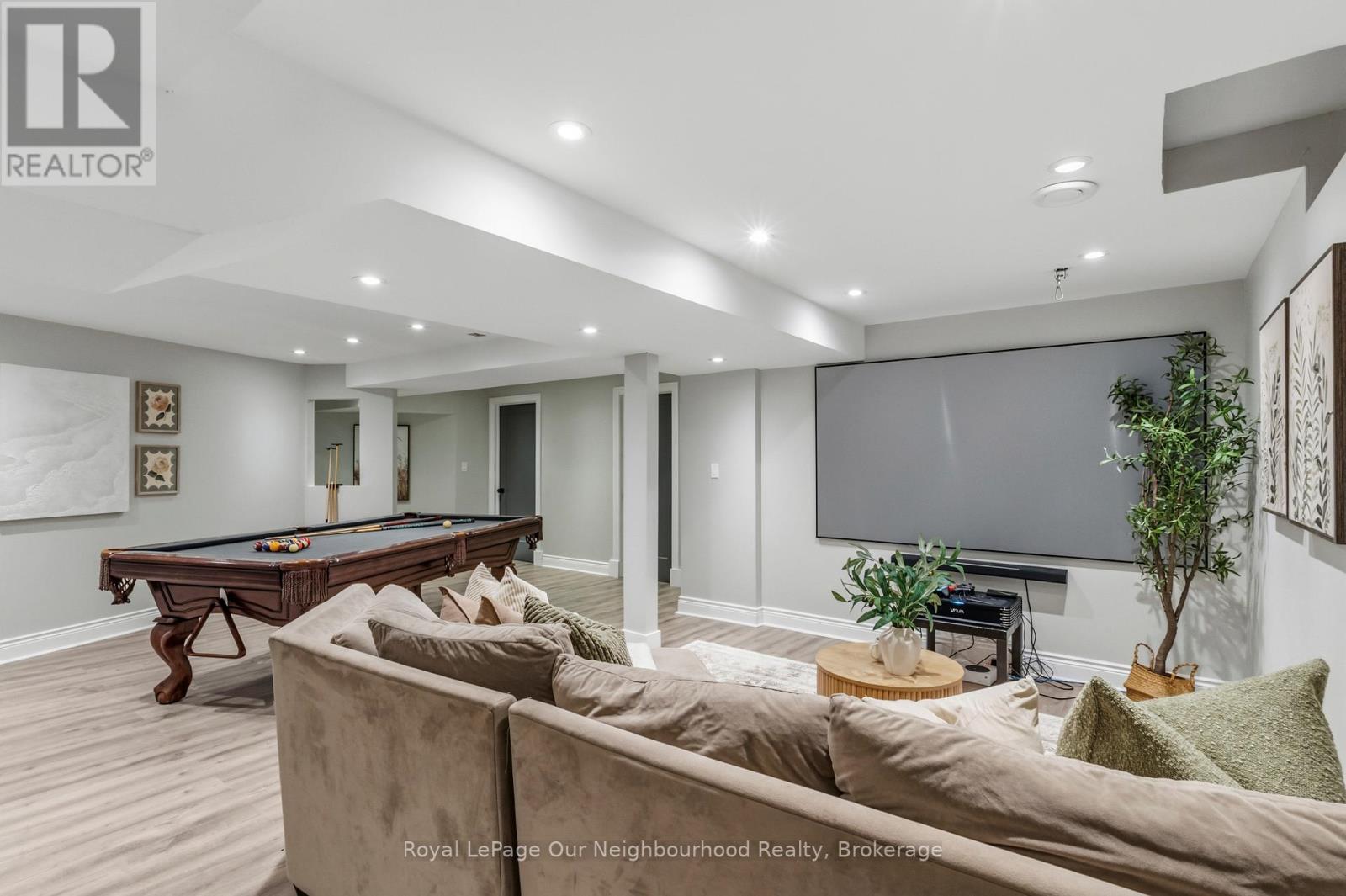 38 VINEYARD AVENUE - Image 41