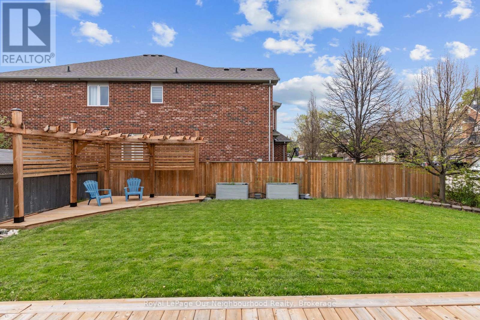 38 VINEYARD AVENUE - 48