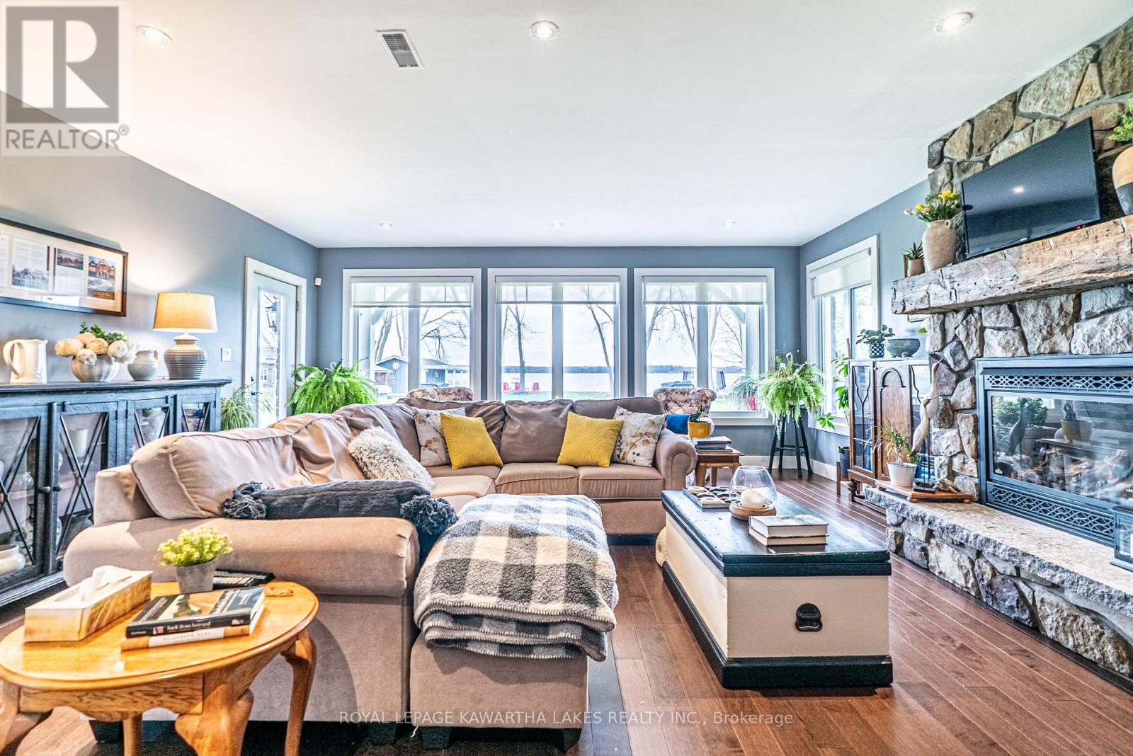 56 FALLS BAY ROAD - 9