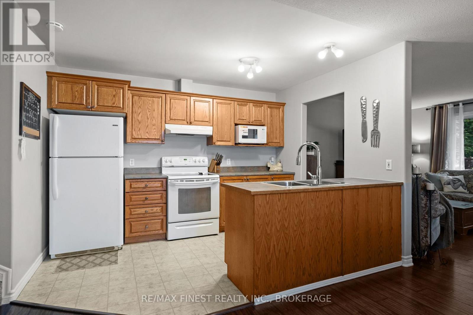 134 BRICELAND STREET - 17