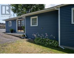 2161c County Rd 9 Road, Greater Napanee, ON K7R0E5 Photo 20