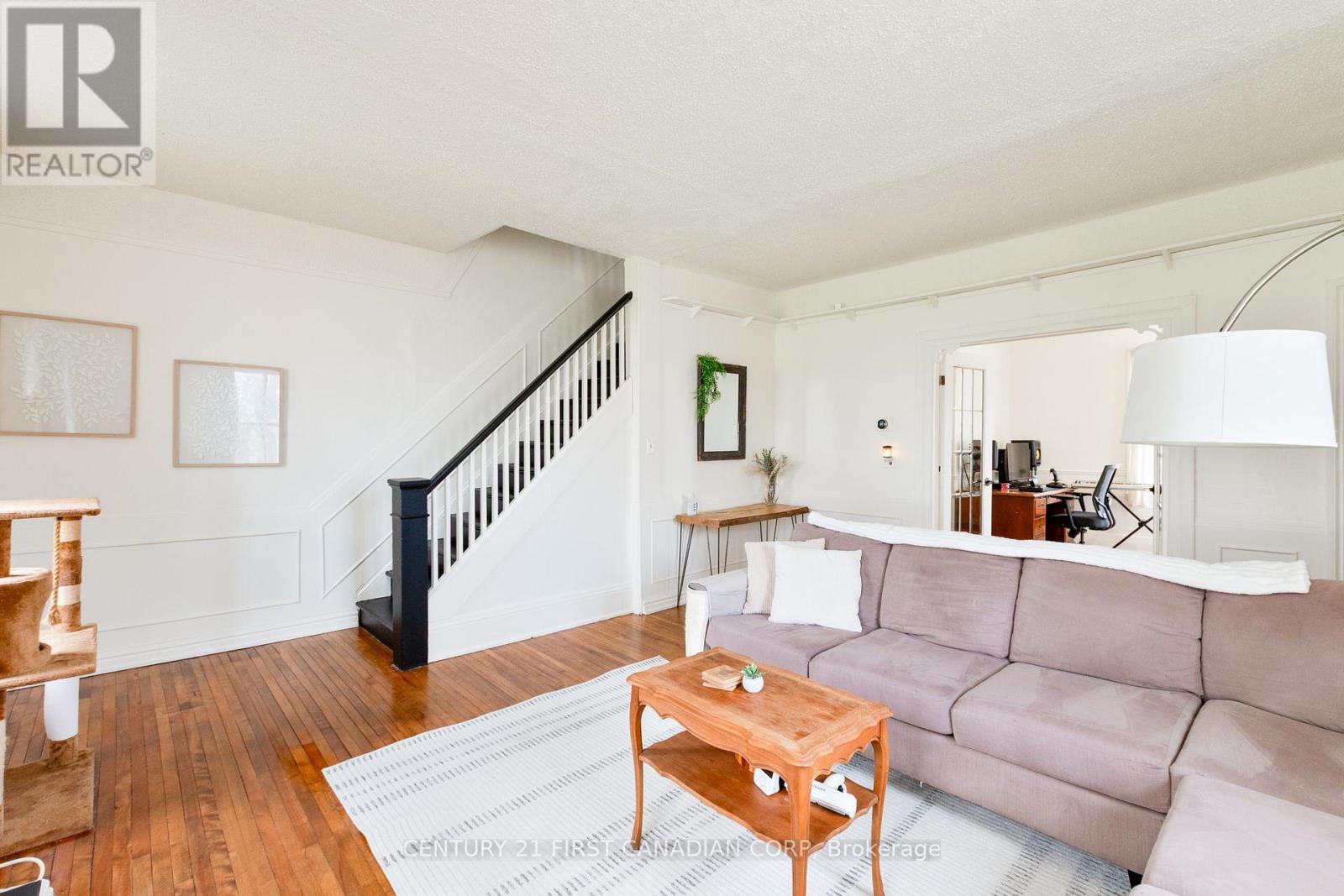 1 FAIRVIEW AVENUE - 10