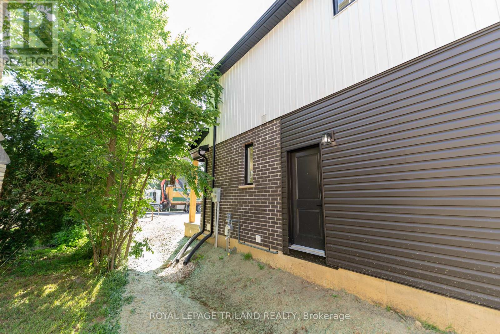 3141 RIVER STREET - 21