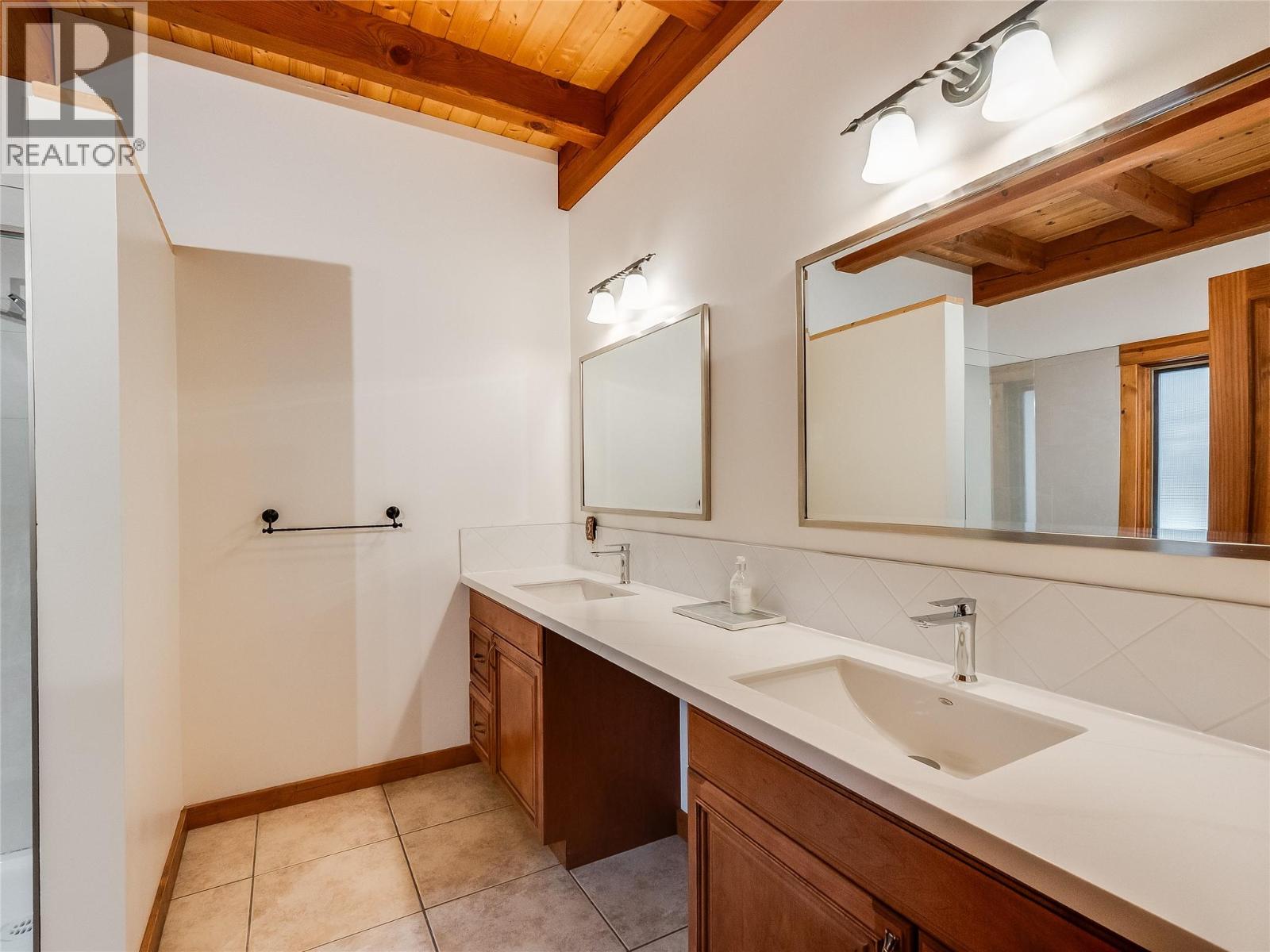 3179 HEDDLE Road - 41