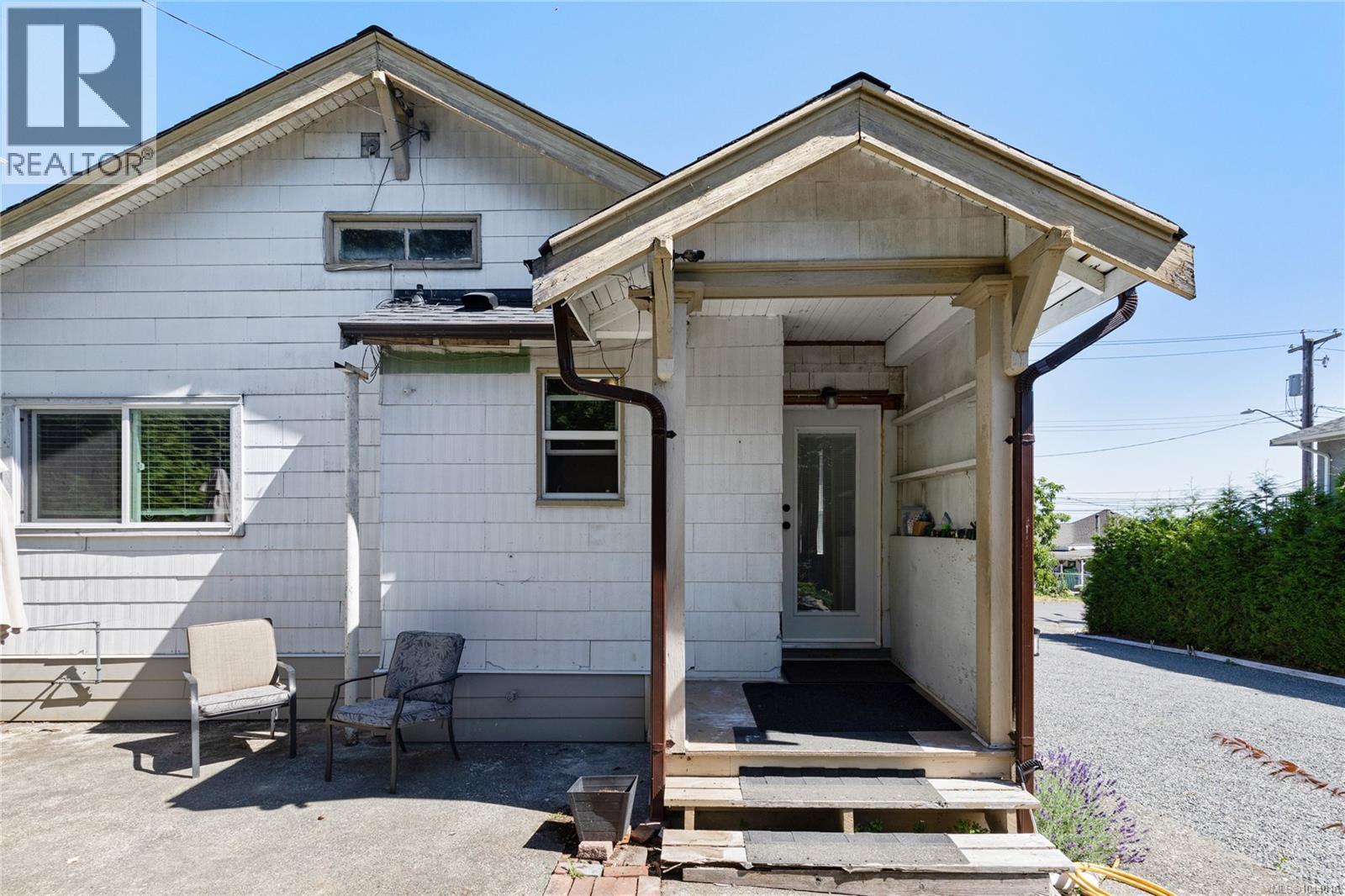 643 Kennedy St - 24