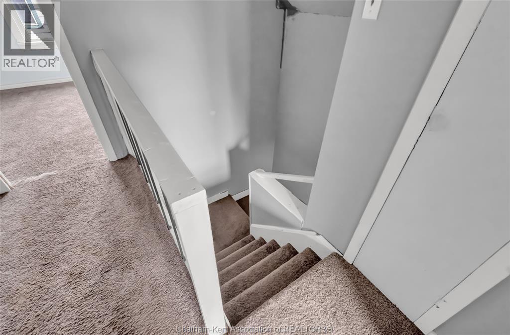 12 McKinnon DRIVE - 29
