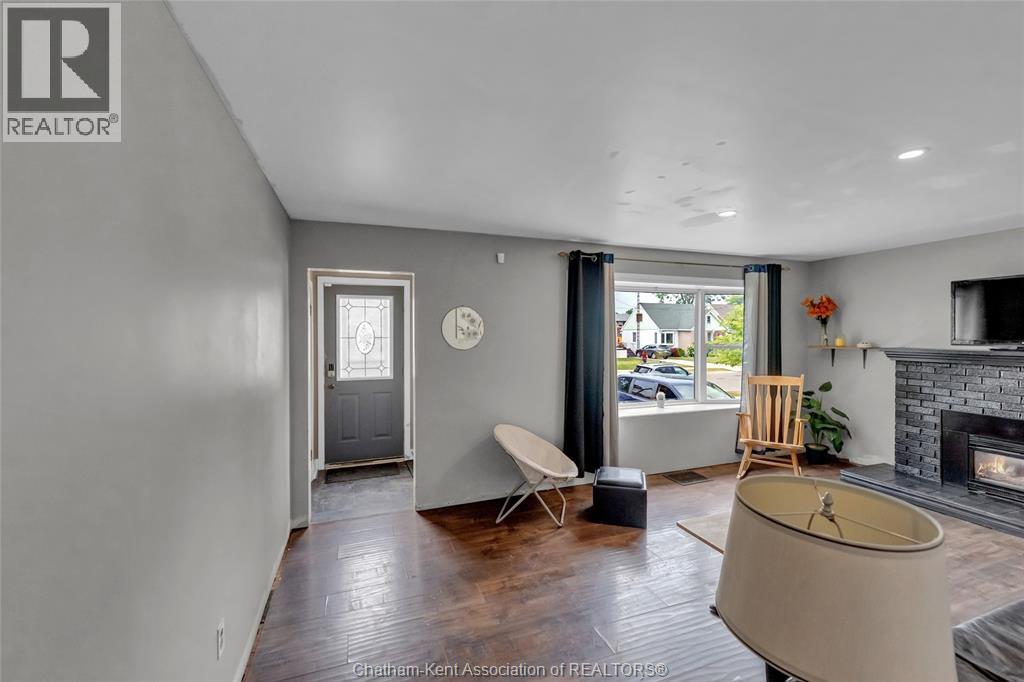 12 McKinnon DRIVE - 5