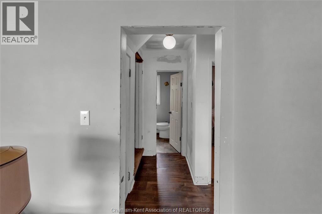 12 McKinnon DRIVE - 9