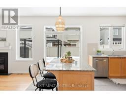 194 FLOWING CREEK CIRCLE — photo 4
