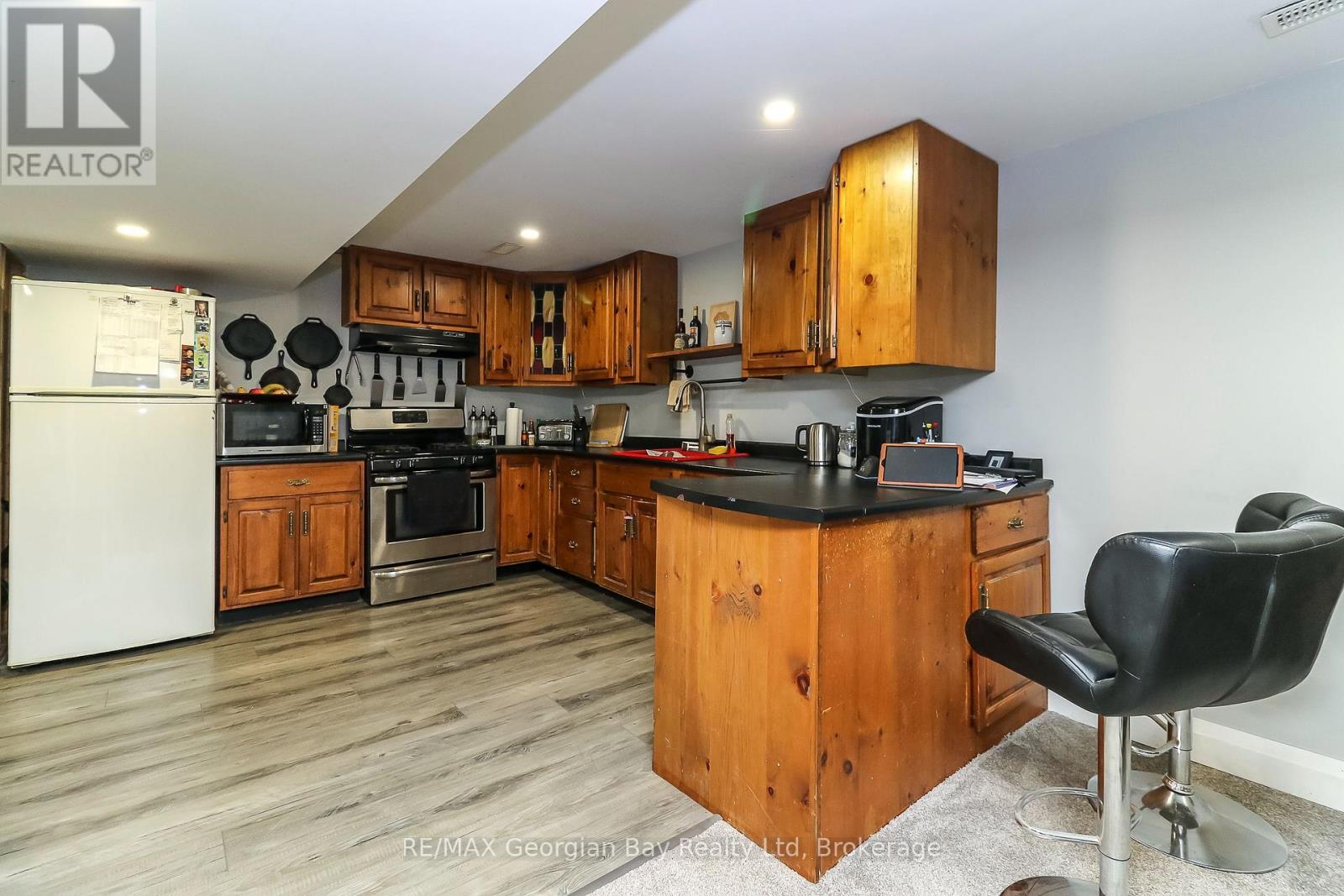 57 MAPLE STREET - Image 19