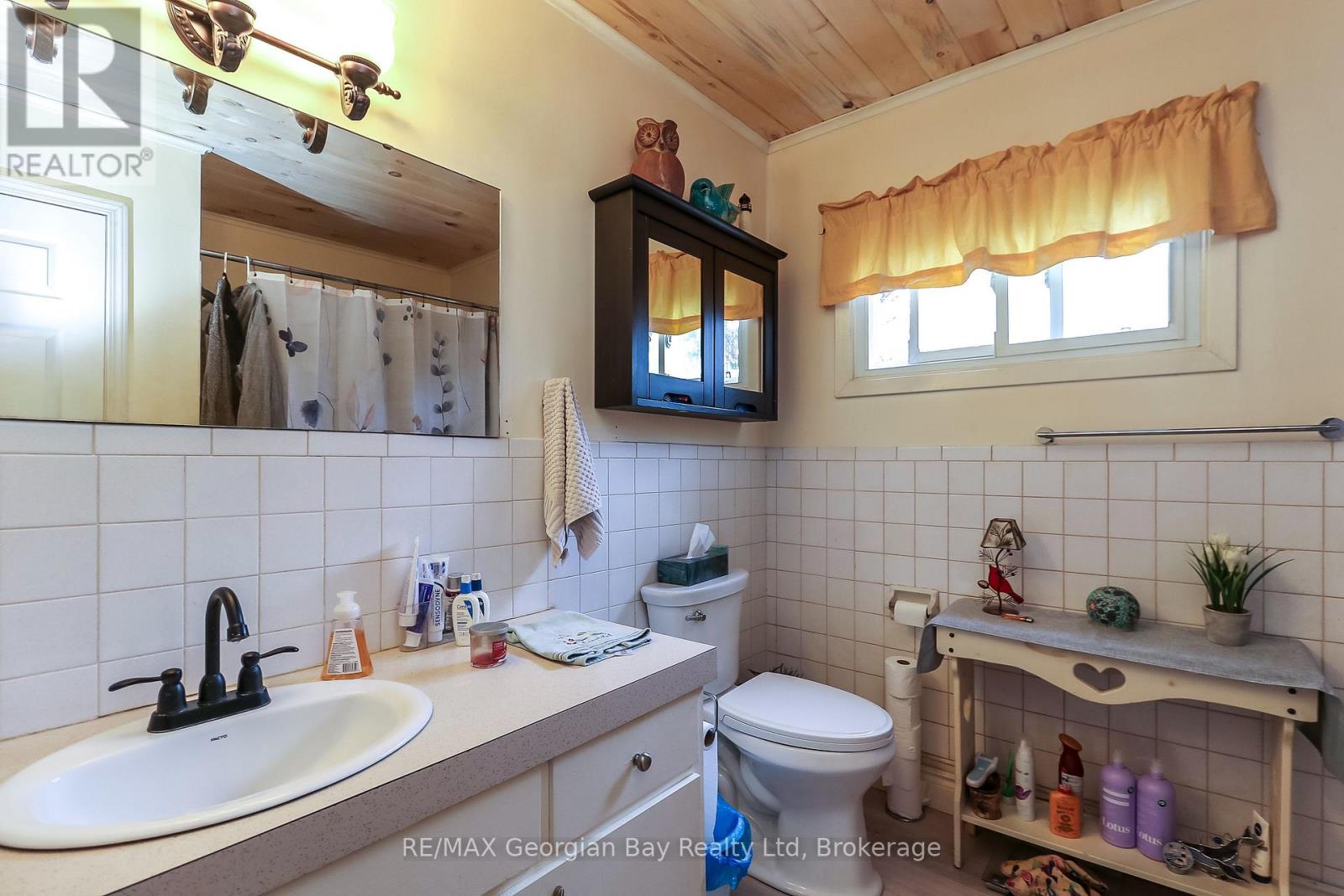 57 MAPLE STREET - Image 15