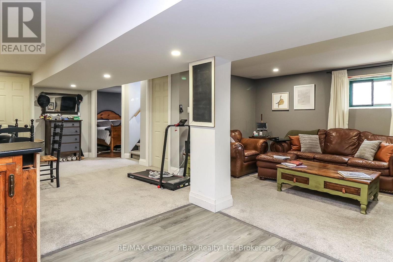 57 MAPLE STREET - Image 26
