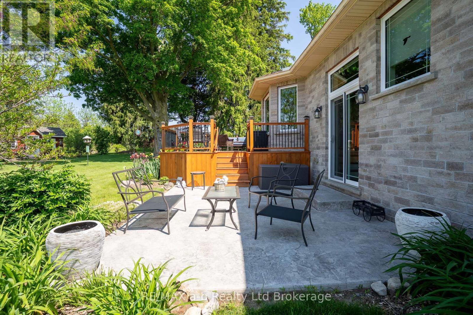 261 MIDDLE TOWNLINE ROAD - Image 11