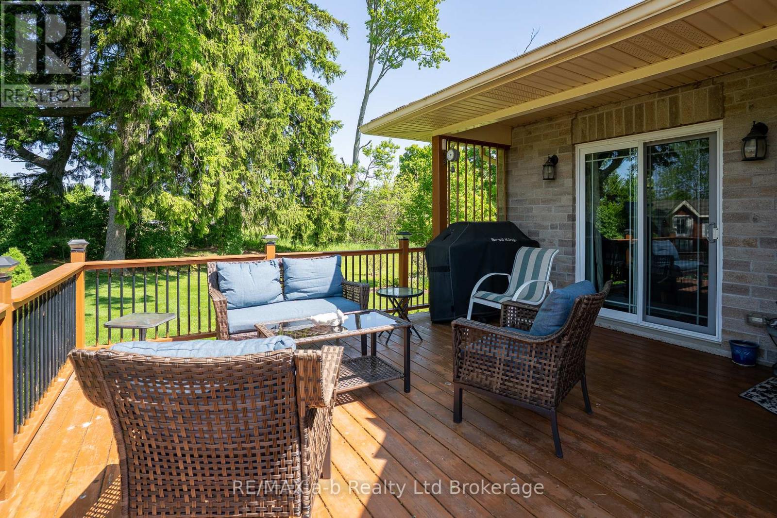261 MIDDLE TOWNLINE ROAD - 12