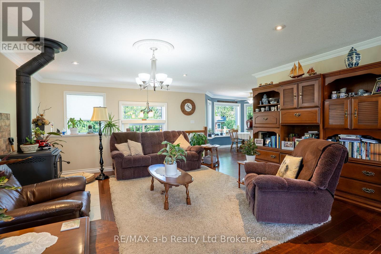 261 MIDDLE TOWNLINE ROAD - Image 19