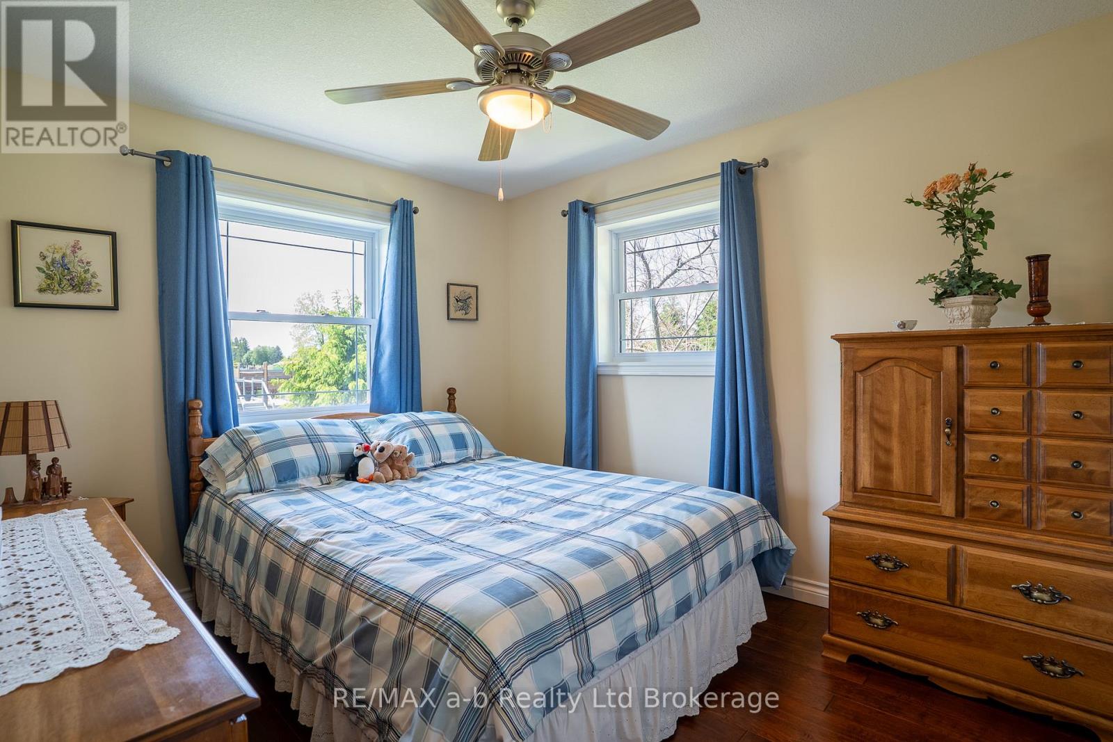 261 MIDDLE TOWNLINE ROAD - Image 28
