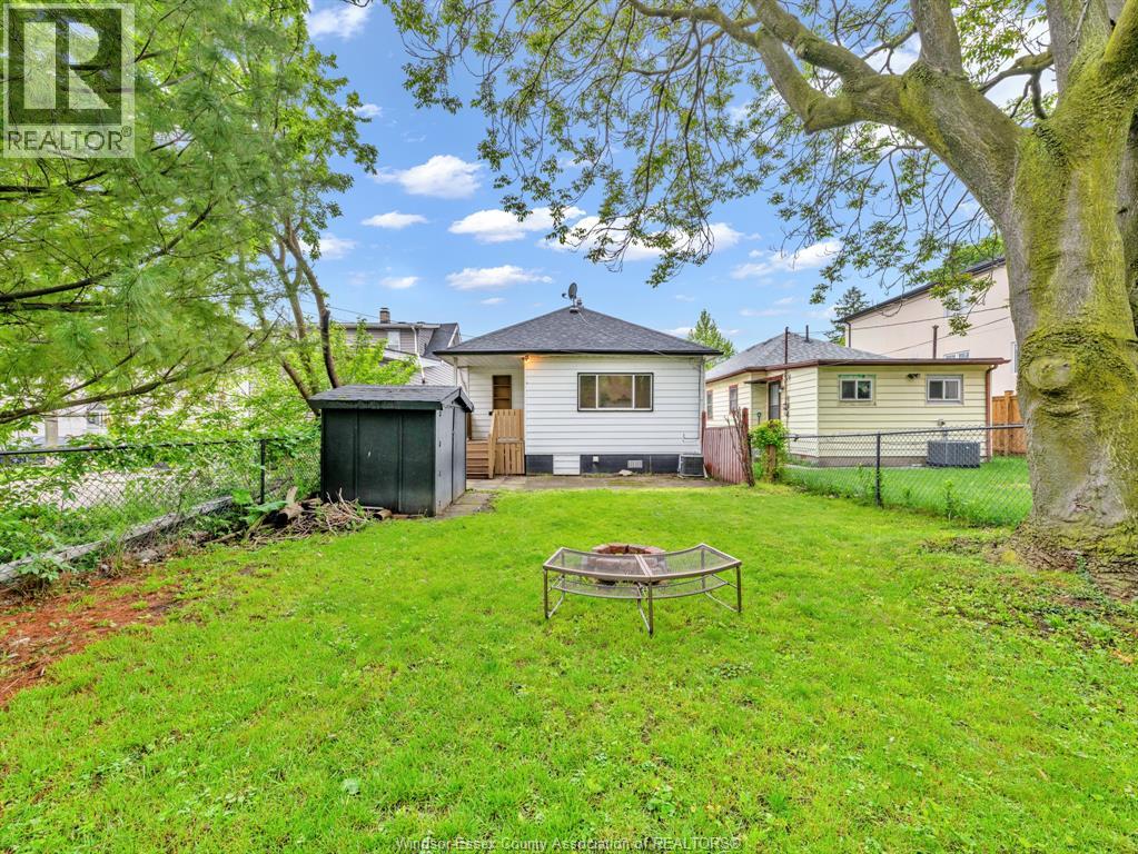 990 Campbell AVENUE - 18