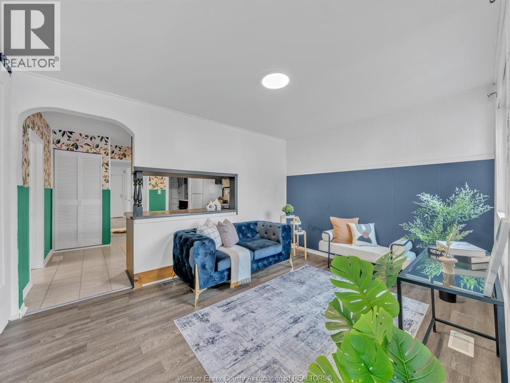 990 Campbell AVENUE - 4