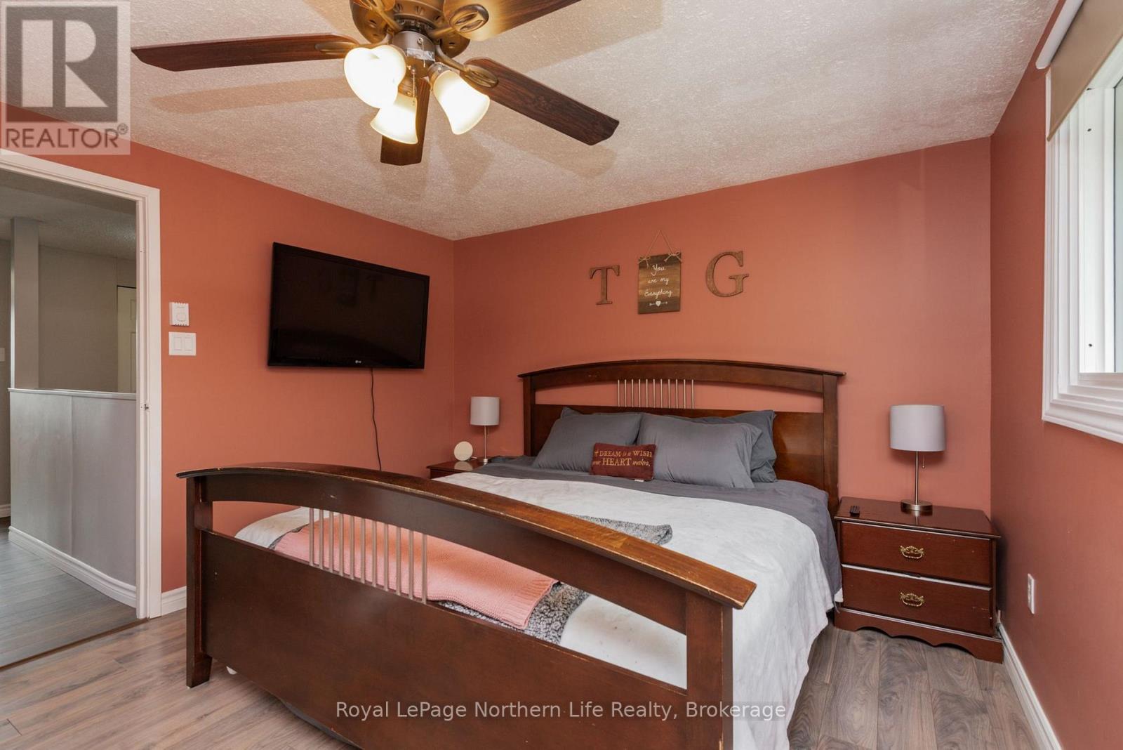 #1 644 LAKESHORE DRIVE - Image 33