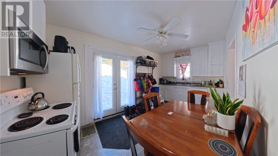 1021 Crescent Street Unit# B - 11