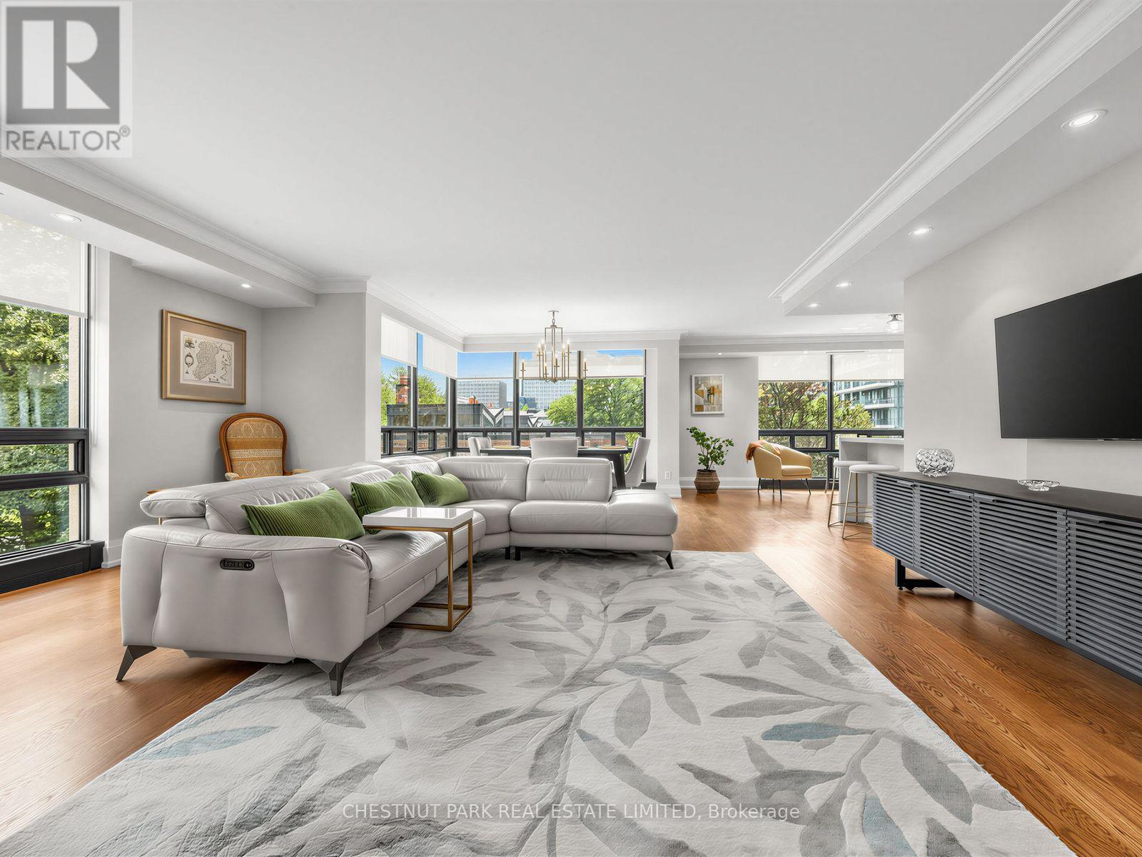 #304 625 AVENUE ROAD - 14