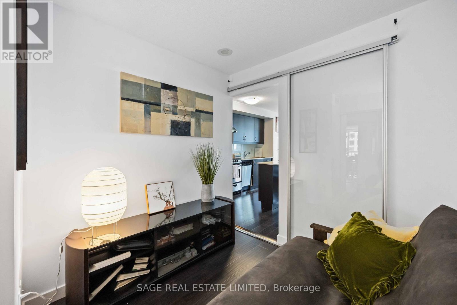 #1115 320 RICHMOND STREET E - 19