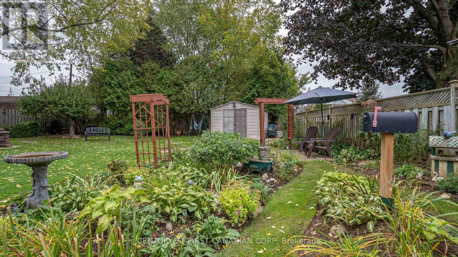 1 FAIRVIEW AVENUE - 33
