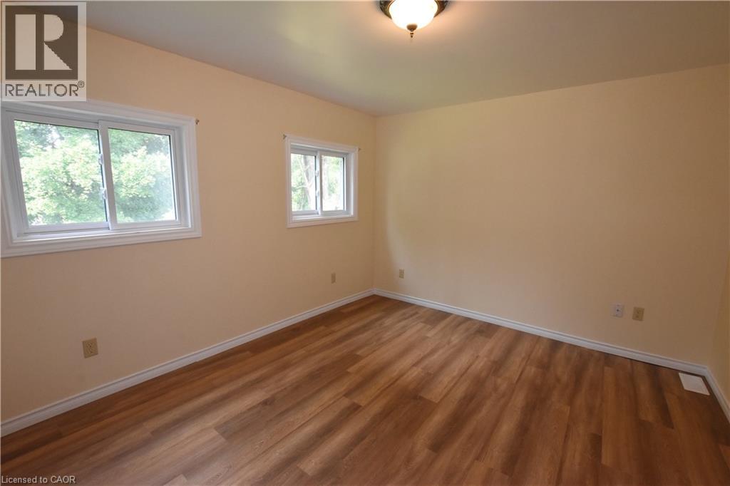 122 BRUCE Street - 21