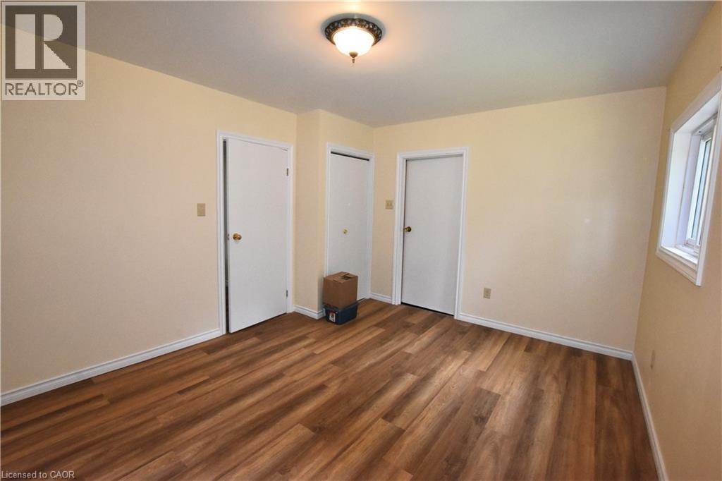 122 BRUCE Street - 22