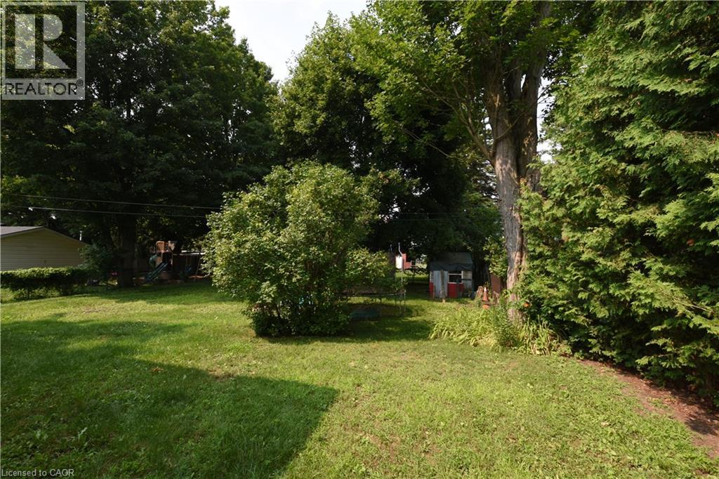 122 BRUCE Street - 25