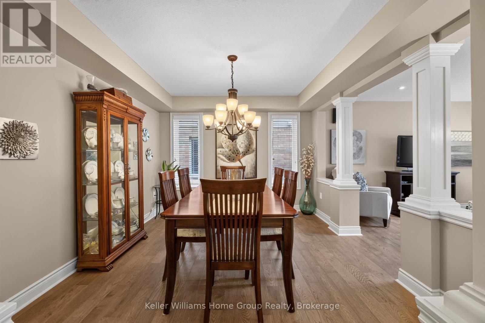 306 COLONIAL DRIVE - Image 19
