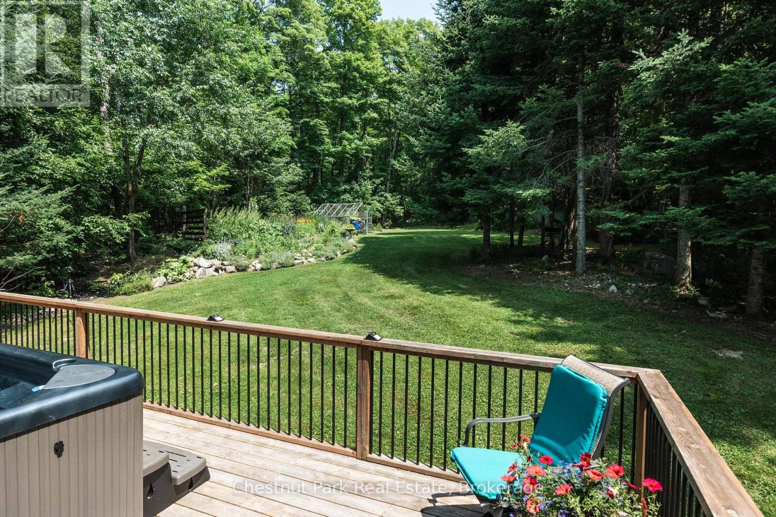 253 CHAPMAN DRIVE - Image 10