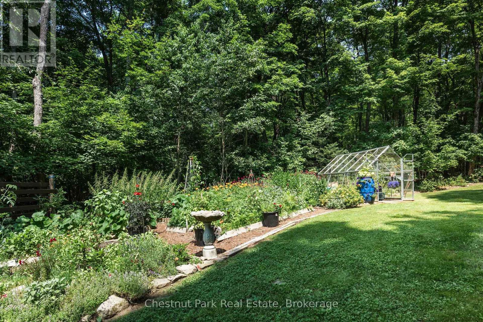 253 CHAPMAN DRIVE - Image 12