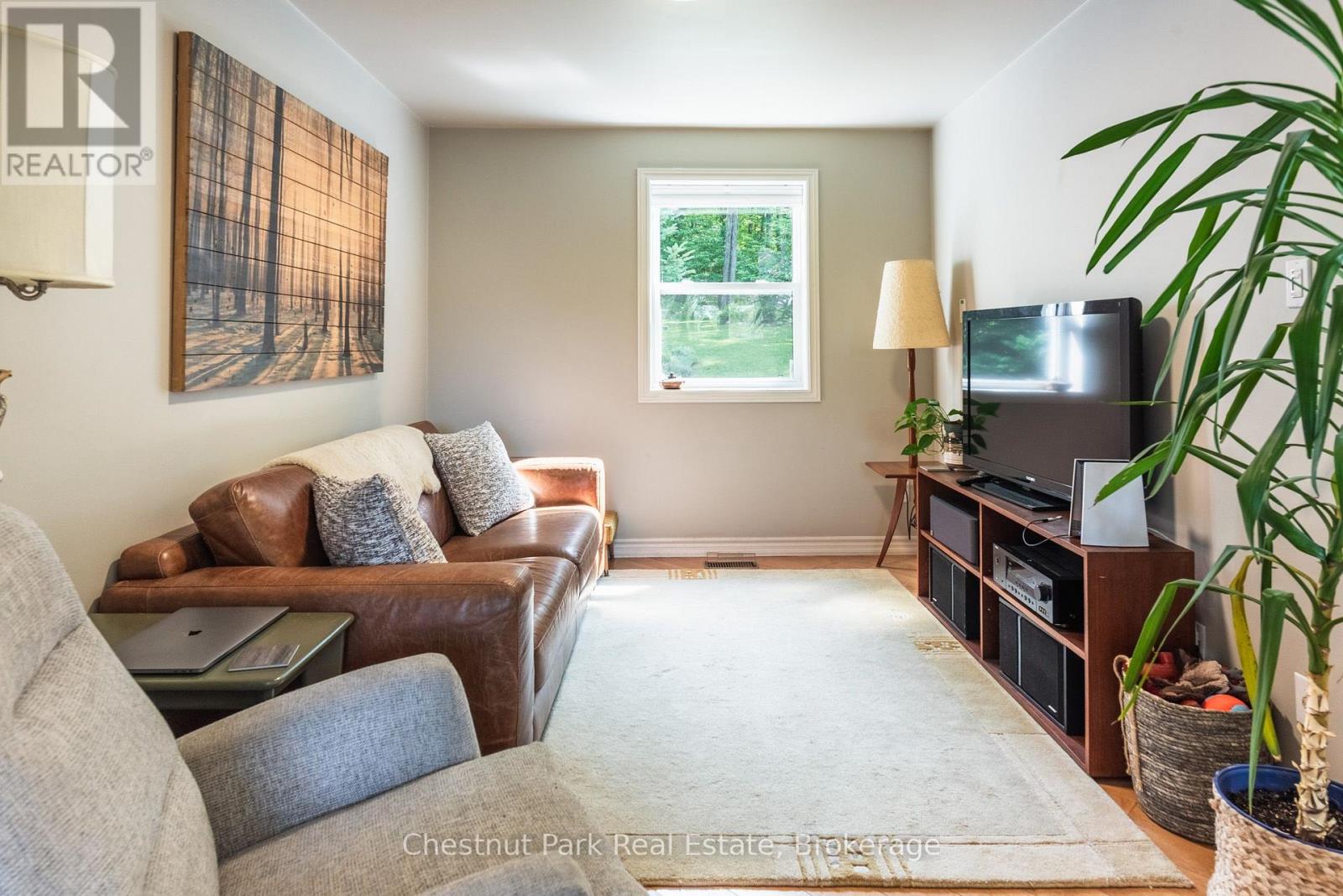 253 CHAPMAN DRIVE - Image 14
