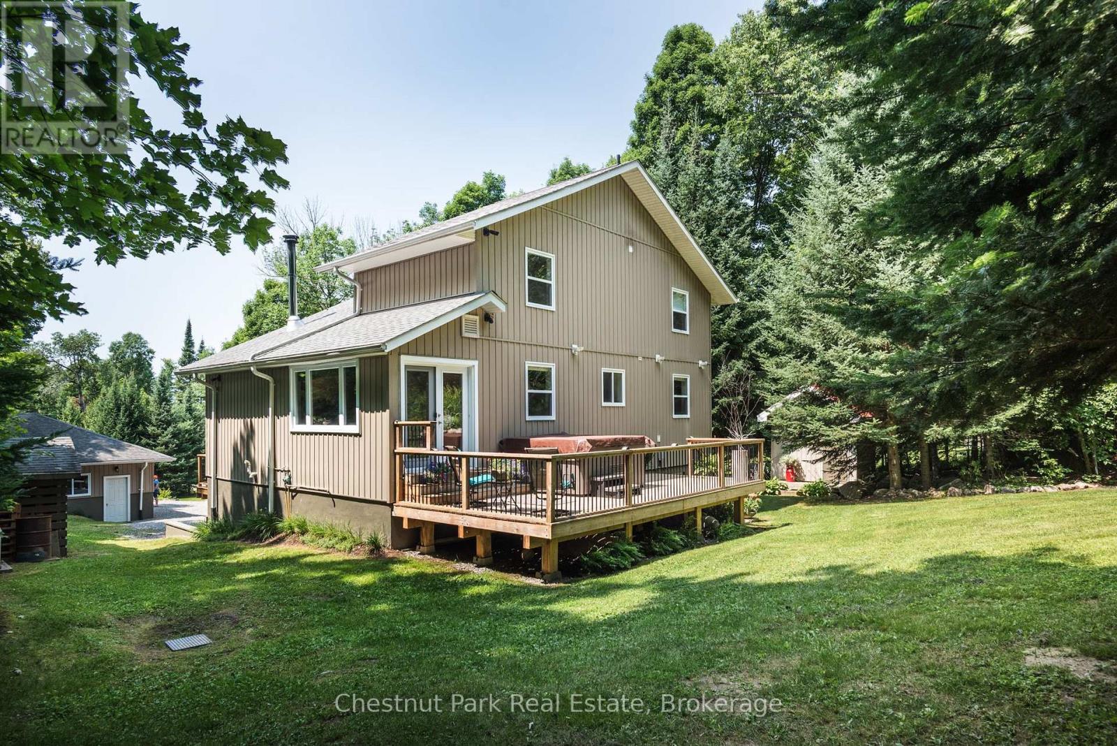 253 CHAPMAN DRIVE - 2