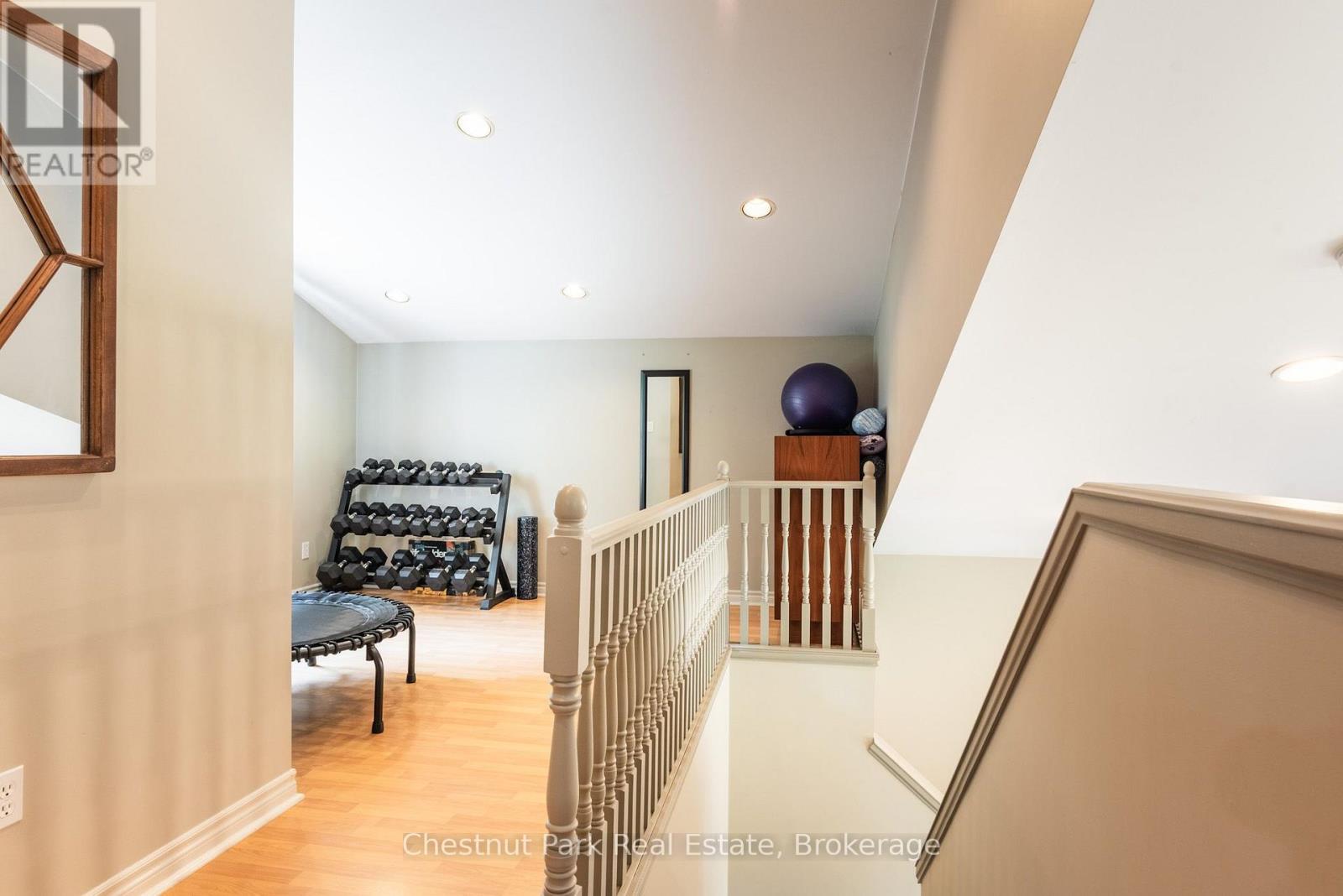 253 CHAPMAN DRIVE - Image 27